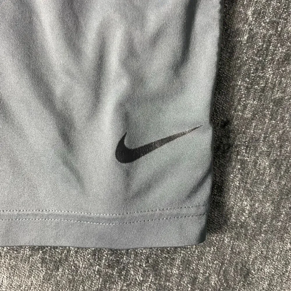 Nike Men's Grey and Blue Shorts